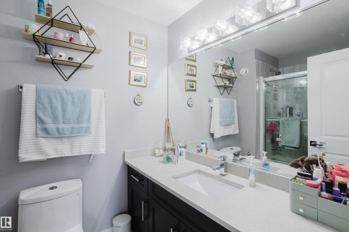 10508 153 Street, Edmonton, AB - Indoor Photo Showing Bathroom