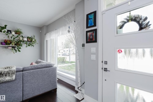 10508 153 Street, Edmonton, AB - Indoor