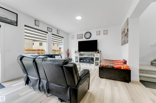 1340 11 Avenue, Edmonton, AB - Indoor