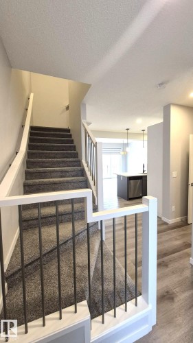 5120 23 Avenue, Edmonton, AB - Indoor Photo Showing Other Room