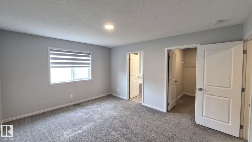 5120 23 Avenue, Edmonton, AB - Indoor Photo Showing Other Room