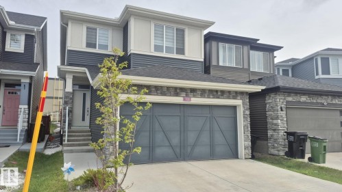5120 23 Avenue, Edmonton, AB - Indoor Photo Showing Other Room