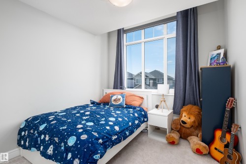 1330 Enright Landing, Edmonton, AB - Indoor Photo Showing Bedroom