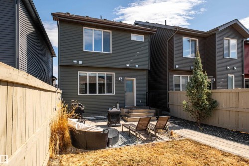 1330 Enright Landing, Edmonton, AB - Outdoor With Exterior