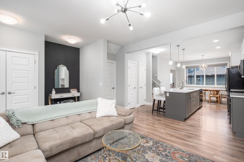 1330 Enright Landing, Edmonton, AB - Indoor