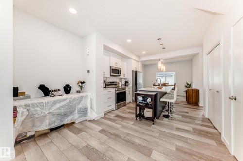 6620 46 Avenue, Beaumont, AB - Indoor