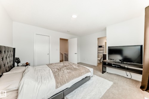 6620 46 Avenue, Beaumont, AB - Indoor Photo Showing Bedroom