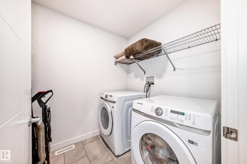 6620 46 Avenue, Beaumont, AB - Indoor Photo Showing Laundry Room