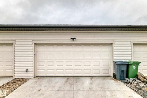 6620 46 Avenue, Beaumont, AB - Outdoor With Exterior