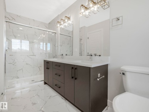 11 Dalquist Bay, Leduc, AB - Indoor Photo Showing Bathroom