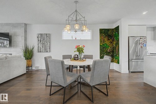 11406 55 Avenue, Edmonton, AB - Indoor Photo Showing Dining Room