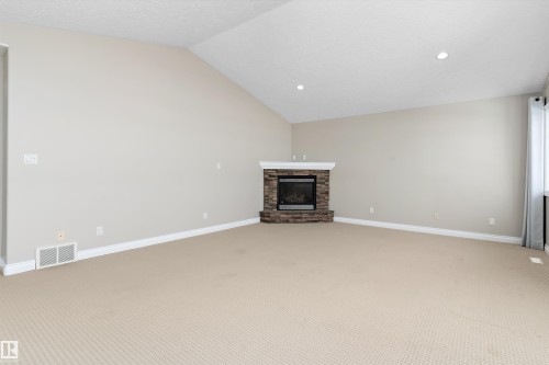 231 Greenfield Way, Fort Saskatchewan, AB - Indoor With Fireplace