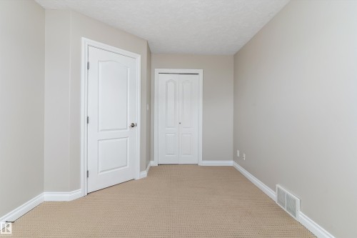 231 Greenfield Way, Fort Saskatchewan, AB - Indoor Photo Showing Other Room