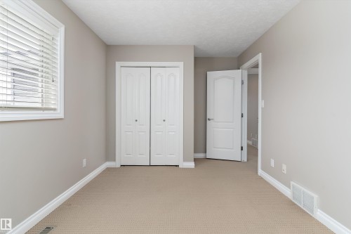 231 Greenfield Way, Fort Saskatchewan, AB - Indoor Photo Showing Other Room