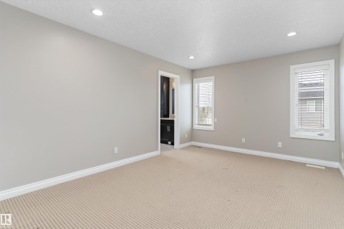 231 Greenfield Way, Fort Saskatchewan, AB - Indoor Photo Showing Other Room