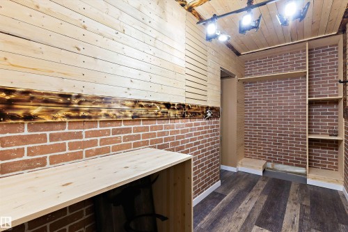 231 Greenfield Way, Fort Saskatchewan, AB - Indoor Photo Showing Other Room