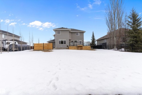 231 Greenfield Way, Fort Saskatchewan, AB - Outdoor