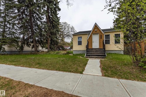 11612 130 Avenue, Edmonton, AB - Outdoor