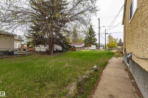11612 130 Avenue, Edmonton, AB - Outdoor
