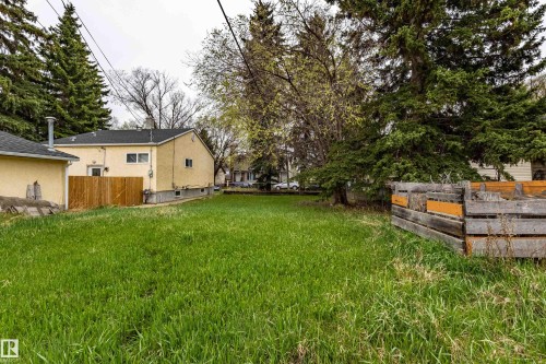 11612 130 Avenue, Edmonton, AB - Outdoor