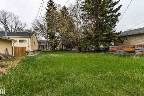 11612 130 Avenue, Edmonton, AB - Outdoor
