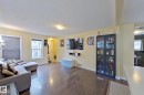 11612 130 Avenue, Edmonton, AB  - Indoor Photo Showing Living Room 