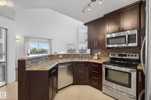 509 7905 96 Street, Edmonton, AB - Indoor Photo Showing Kitchen With Upgraded Kitchen
