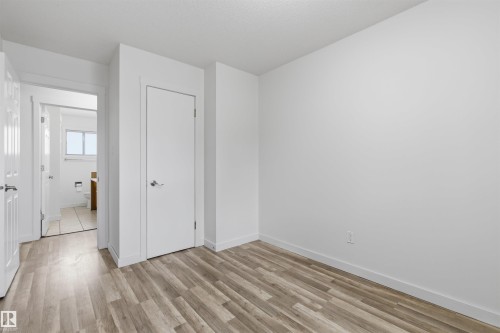 7604 142 Avenue, Edmonton, AB - Indoor Photo Showing Other Room