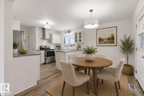 7604 142 Avenue, Edmonton, AB - Indoor Photo Showing Dining Room