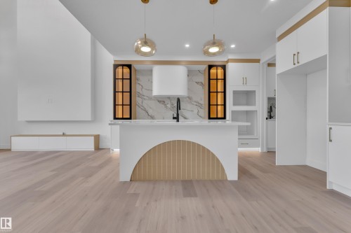 8441 Mayday Link Sw, Edmonton, AB - Indoor