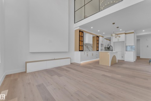 8441 Mayday Link Sw, Edmonton, AB - Indoor
