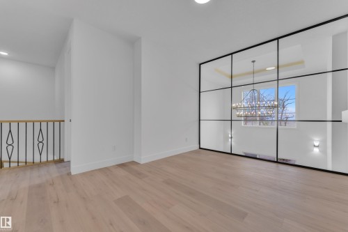 8441 Mayday Link Sw, Edmonton, AB - Indoor Photo Showing Other Room