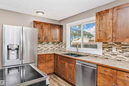 6612 182 Street, Edmonton, AB - Indoor Photo Showing Other Room