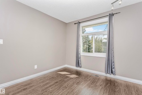 6612 182 Street, Edmonton, AB - Indoor Photo Showing Other Room