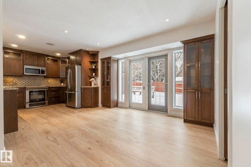 17815 62C Avenue, Edmonton, AB - Indoor Photo Showing Kitchen