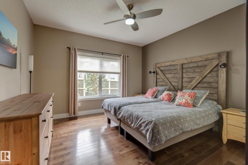 210 50 Heatherglen Drive, Spruce Grove, AB - Indoor Photo Showing Bedroom