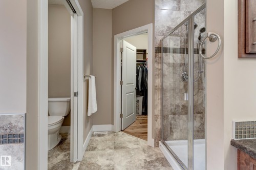 210 50 Heatherglen Drive, Spruce Grove, AB - Indoor Photo Showing Bathroom