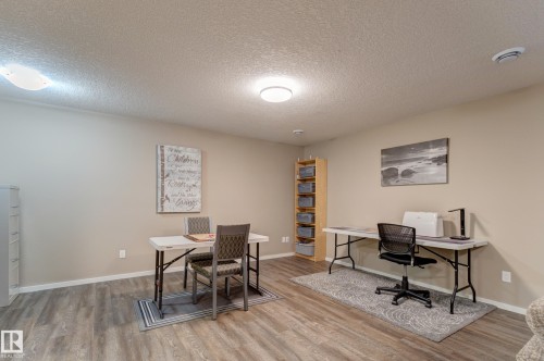 210 50 Heatherglen Drive, Spruce Grove, AB - Indoor Photo Showing Other Room