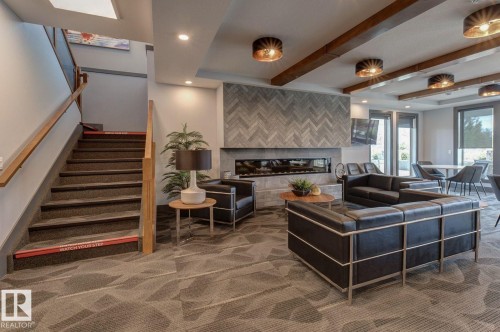 210 50 Heatherglen Drive, Spruce Grove, AB - Indoor With Fireplace
