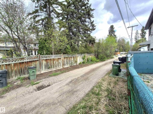 11740 University Avenue, Edmonton, AB - Outdoor