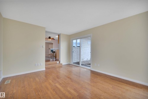 11719 152A Avenue, Edmonton, AB - Indoor Photo Showing Other Room