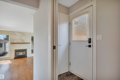 11719 152A Avenue, Edmonton, AB - Indoor With Fireplace