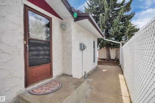 11719 152A Avenue, Edmonton, AB - Outdoor With Exterior