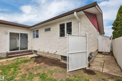 11719 152A Avenue, Edmonton, AB - Outdoor With Exterior