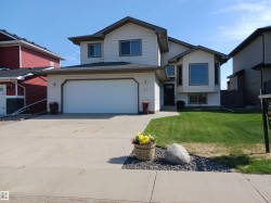 21 Beaverhill View Cr Tofield, AB T0B 4J0