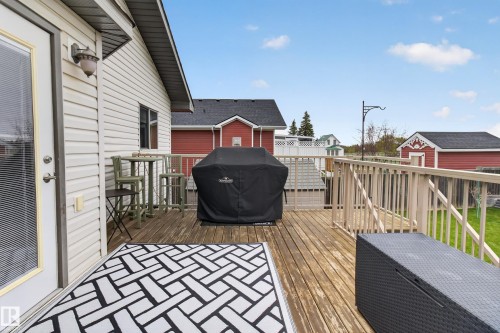 21 Beaverhill View Cr, Tofield, AB - Outdoor With Deck Patio Veranda With Exterior