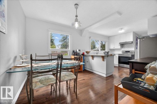 4124 121 Street, Edmonton, AB - Indoor