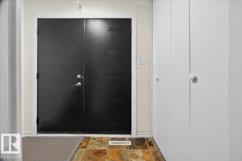 4124 121 Street, Edmonton, AB - Indoor Photo Showing Other Room