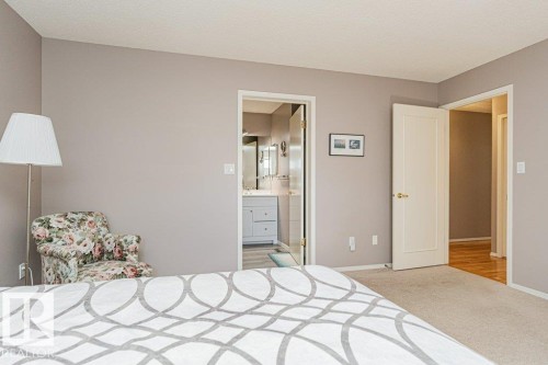 3242 38 Avenue, Edmonton, AB - Indoor Photo Showing Bedroom