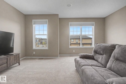 2233 56 Street, Edmonton, AB - Indoor Photo Showing Other Room
